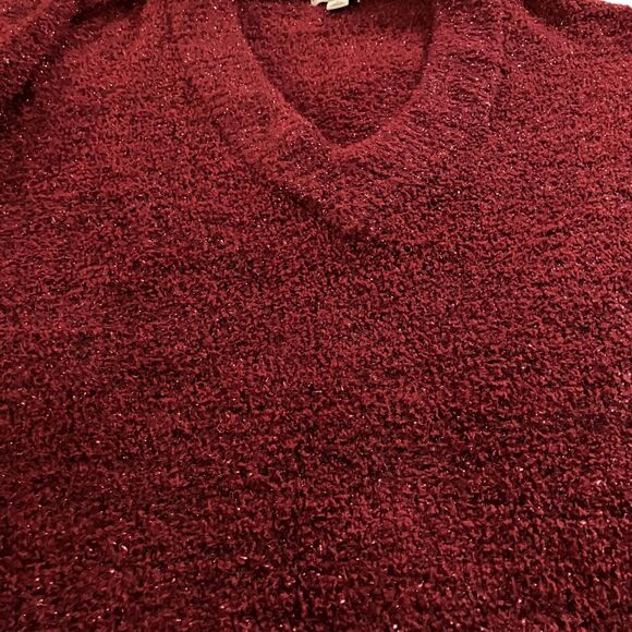Ava & Viv Plus Size 1X Fuzzy Metallic Burgundy V Neck Sweater sparkles holiday - Picture 14 of 15